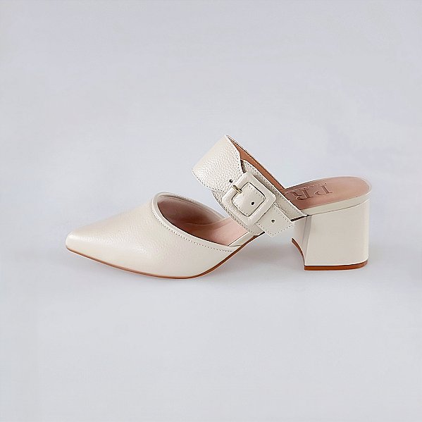 MULE SALTO BLOCO COURO OFF WHITE CONFORTAVEL