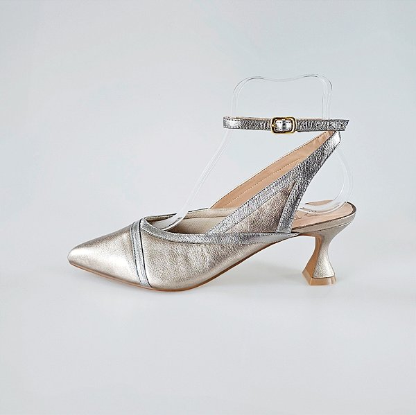 SCARPIN SALTO TACA COURO PRATA VELHA METALIZADO GRAFITE CONFORTAVEL