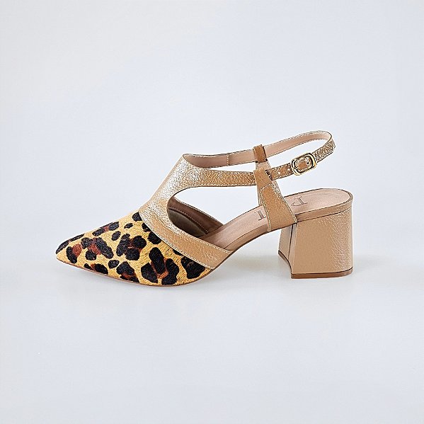 SCARPIN SALTO BLOCO COURO ONCA NUDE ESCURO CONFORTAVEL