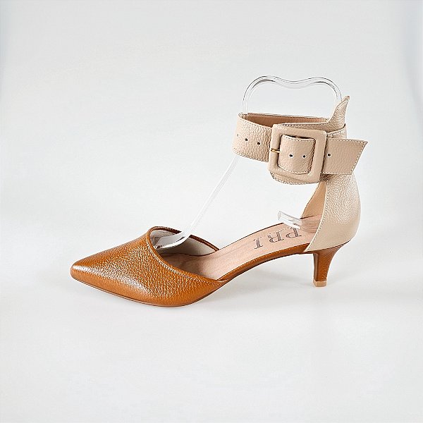 SCARPIN SALTO FINO COURO CARAMELO NUDE CLARO CONFORTAVEL