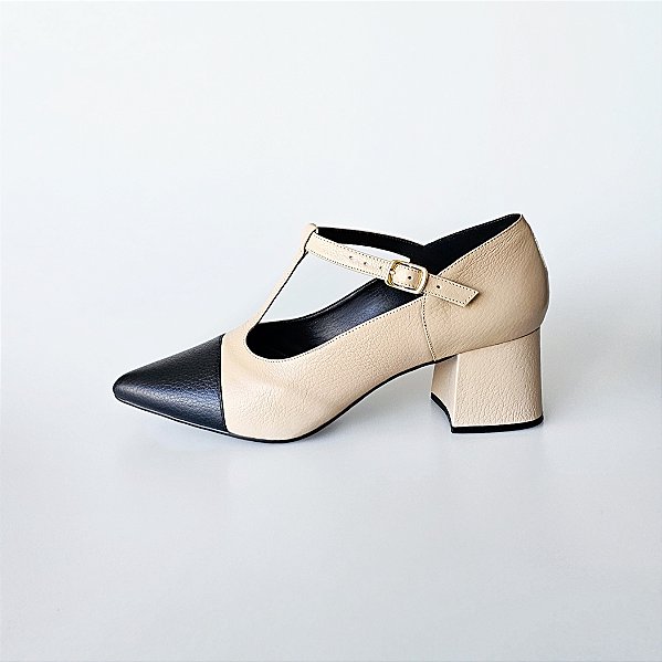 SCARPIN SALTO BLOCO COURO NUDE CLARO PRETO CONFORTAVEL