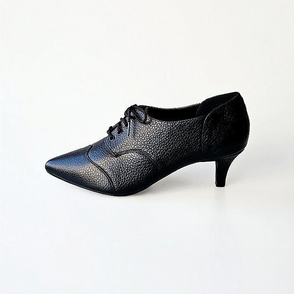 OXFORD SALTO FINO COURO PRETO CONFORTAVEL