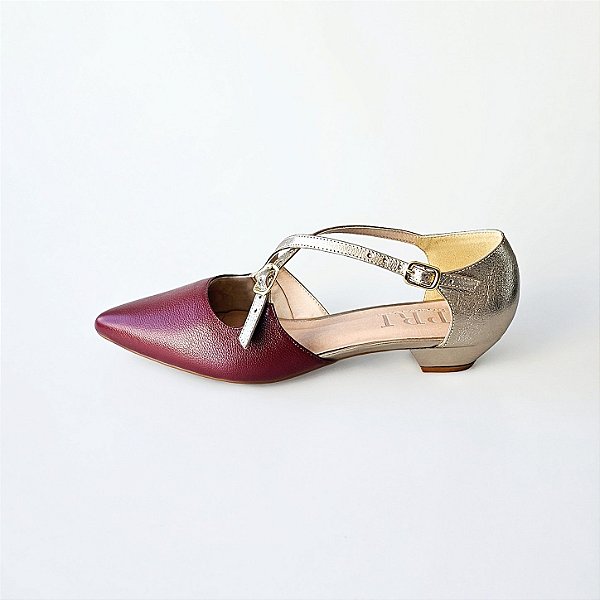 SCARPIN SALTO FINO COURO MARSALA PRATA VELHA CONFORTAVEL