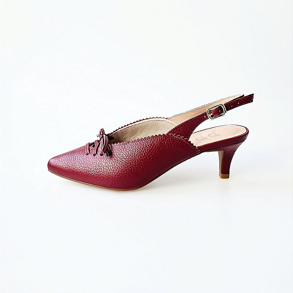 SCARPIN SALTO FINO COURO VINHO CONFORTAVEL