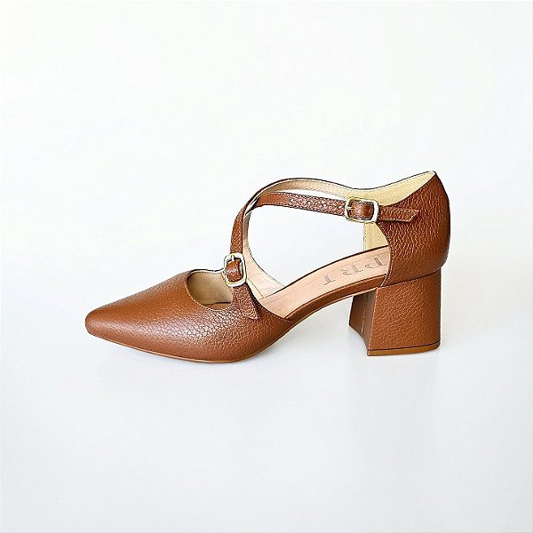 SCARPIN SALTO BLOCO COURO MARROM CONFORTAVEL
