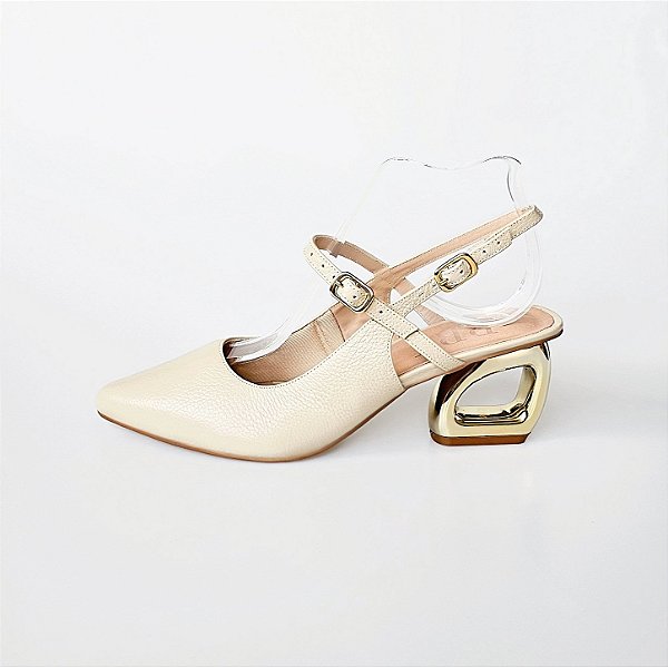 SCARPIN SALTO GEOMETRICO COURO OFF WHITE CONFORTAVEL