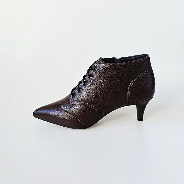 BOTA SALTO FINO COURO CAFE CONFORTAVEL