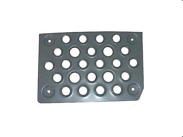 Estribo Inferior Lado Direito em Chapa para Mercedes Atego 2006 - 9736661628