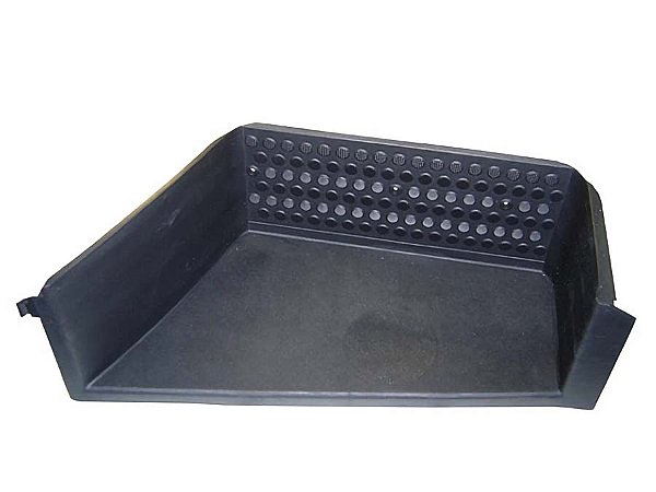 Forro de Estribo Marrom Direito sem Furo para Mercedes 1618/BICUDO/LN709/710/712 - 6886867228