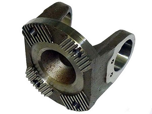 Flange para Cardan Mercedes AXOR 2533 e ATEGO 2428 - 0004110645