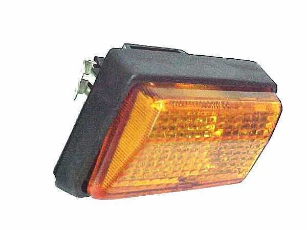 Lanterna Pisca Lateral Ambar Lado Direito para Mercedes ATEGO1212/1414/2318 - 6828207456