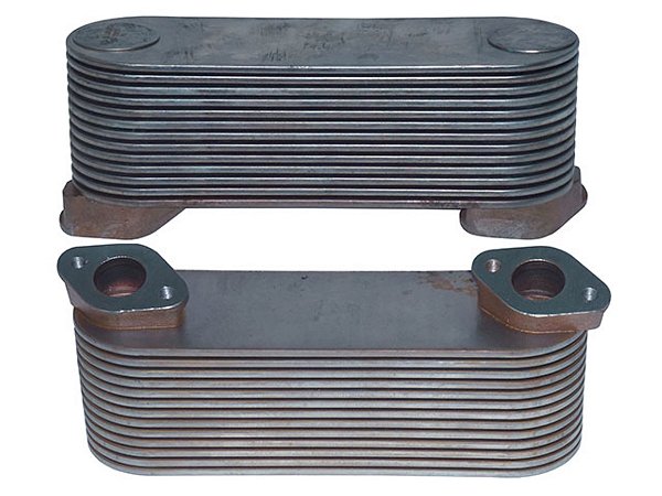 Radiador de Óleo para Mercedes AXOR, ACTROS e O500 - 0021888001