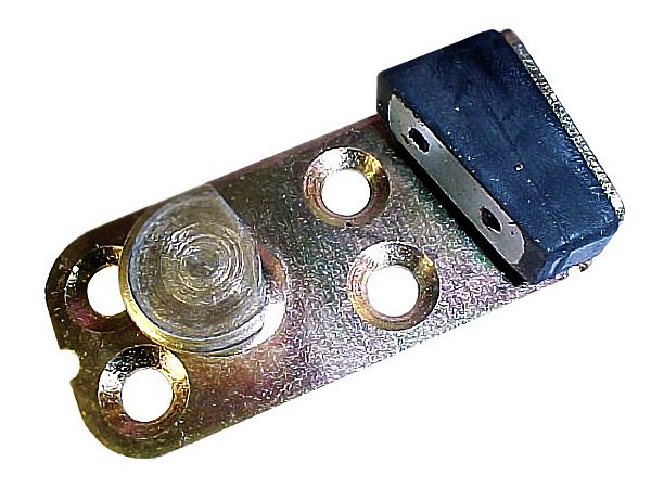 Batente da Porta Lado Esquerdo para Volvo ATE NL10 - 8123615