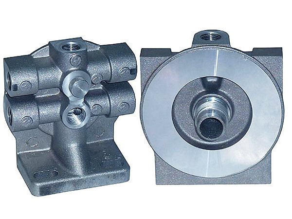 Cabeçote para Filtro de Combustível com Rosca M16X1,5MM Fio 12 - Volvo Linha FH - 3943381