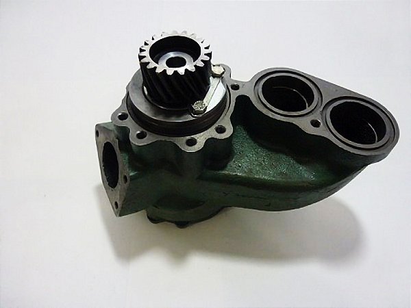 Bomba d'Água Lateral para Volvo NL10, NL12 e EDC - 8121802