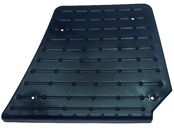 Tapete para Estribo Inferior Lado Direito Volks WORKER Todos - 2VF863736A