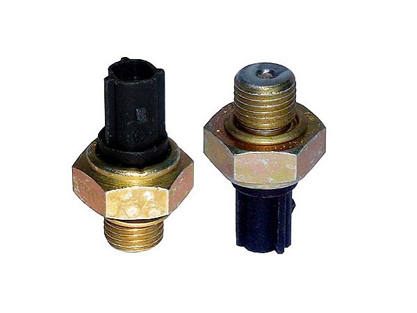 Interruptor de Pressão de Óleo Original para Volks Caminhões CAM.8150/9150/15170/17250/24250 e Micro-ON - 2R0906051D