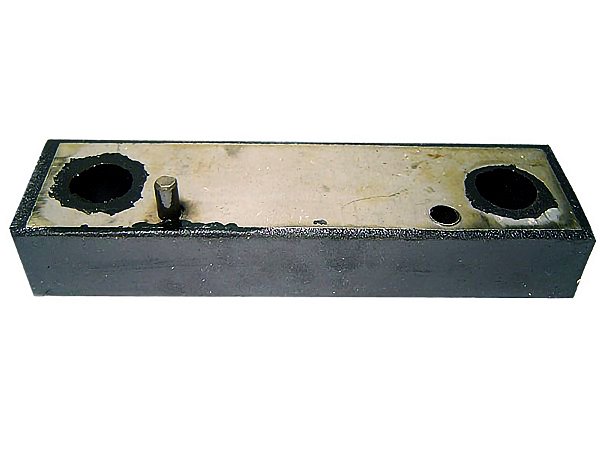 Coxim Dianteiro do Motor para Ford Cargo Modelos 1113/1114/1313/1314/1117/1215 - E5HT6038DA