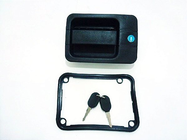 Macaneta Externa Esquerda com Chave para Iveco EUROCARGO - 500335296