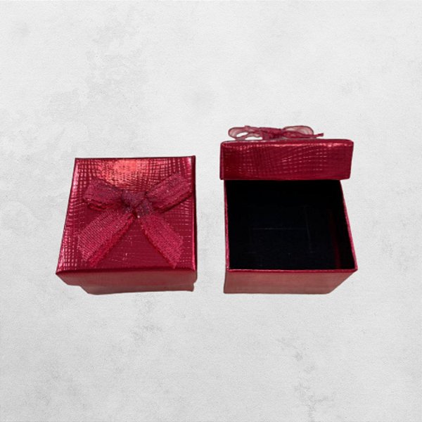 Caixinha de Papel Vermelha p/ Bijuterias 5x5cm - Pct c/ 24