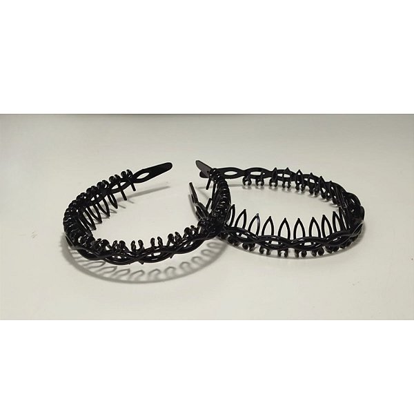 Tiara de Plástico Inquebrável Preta - 12 Peças - 3cm