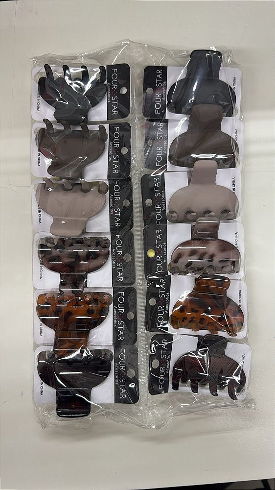 Piranha de Cabelo Four Star de Plástico Grande 8cm - 12 unidades - 6129L-XS2