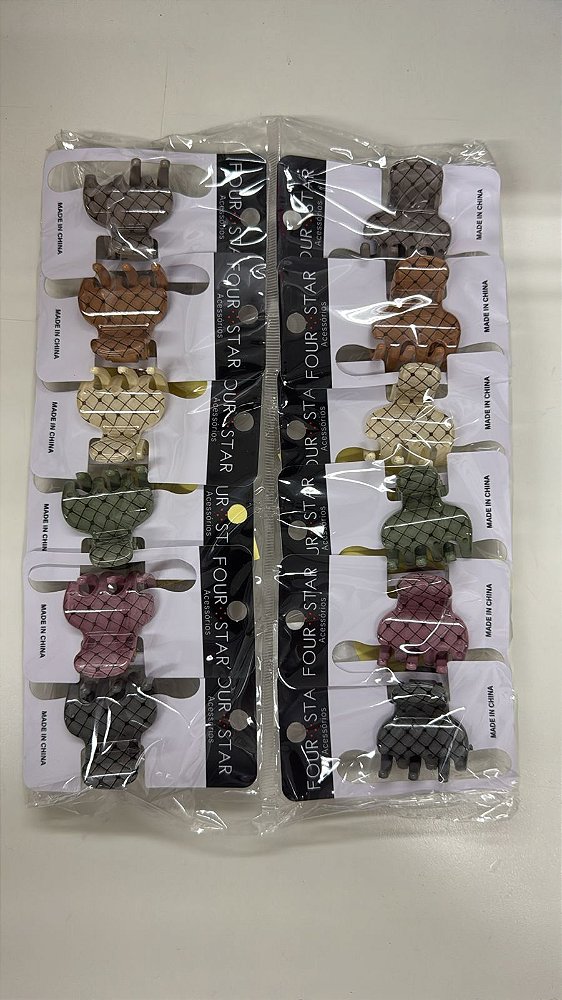 Piranha de Cabelo Four Star Pequena 4,5cm de Plástico Colorida - 12unidades - 6129S-XX2