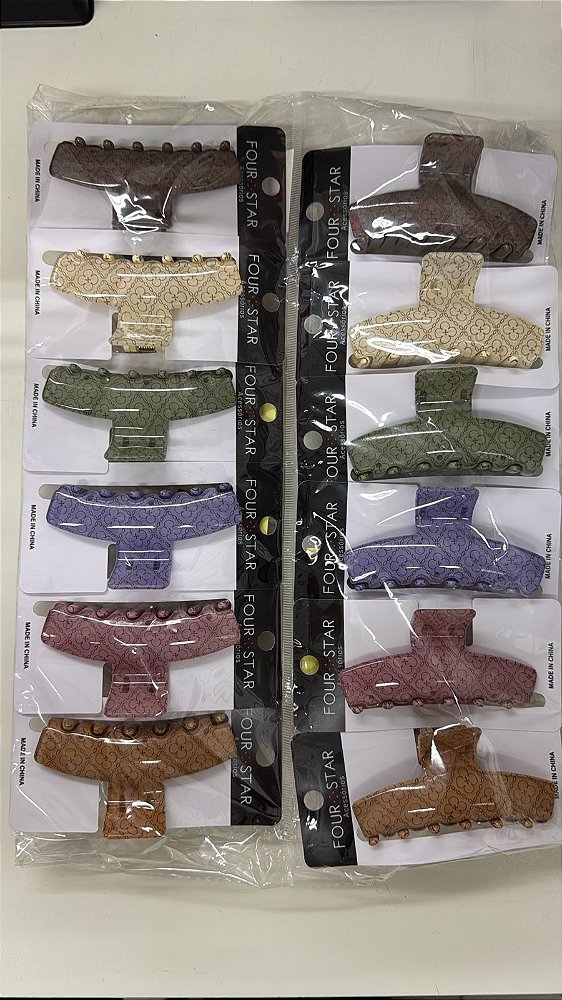 Piranha de Cabelo Four Star Grande 9cm de Plástico Colorida - 12unidades - 6423-XV2