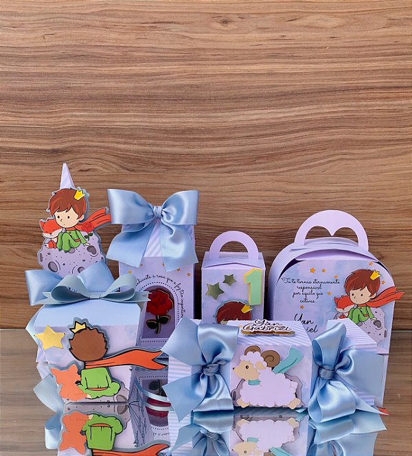 KIT CLÁSSICO DE PAPELARIA PERSONALIZADA - 50UNID