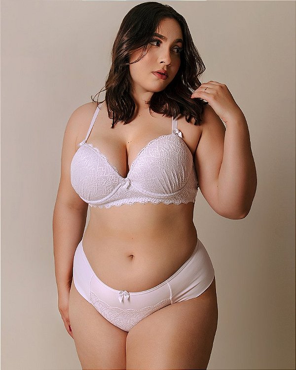 Sutia com Bojo e Renda Plus