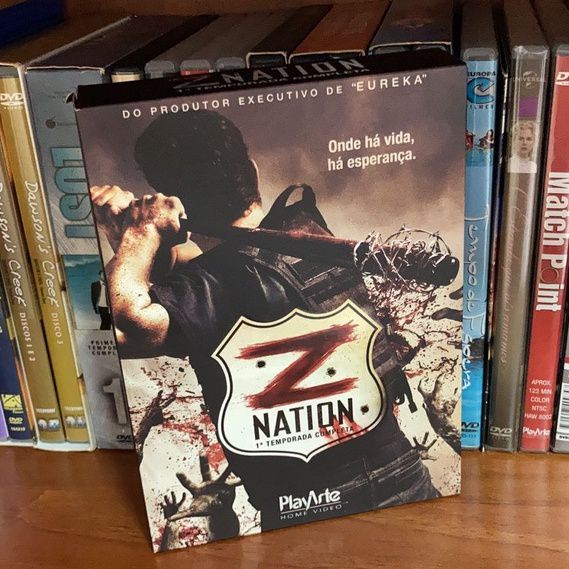 DVD: Série Z nation - Primeira temporada completa - Usado - 4 discos