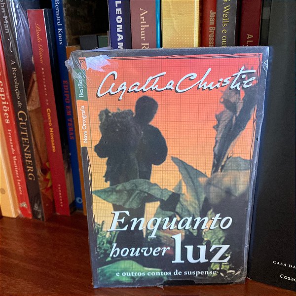 Livro: Enquanto houver luz, de Agatha Christie - Lacrado