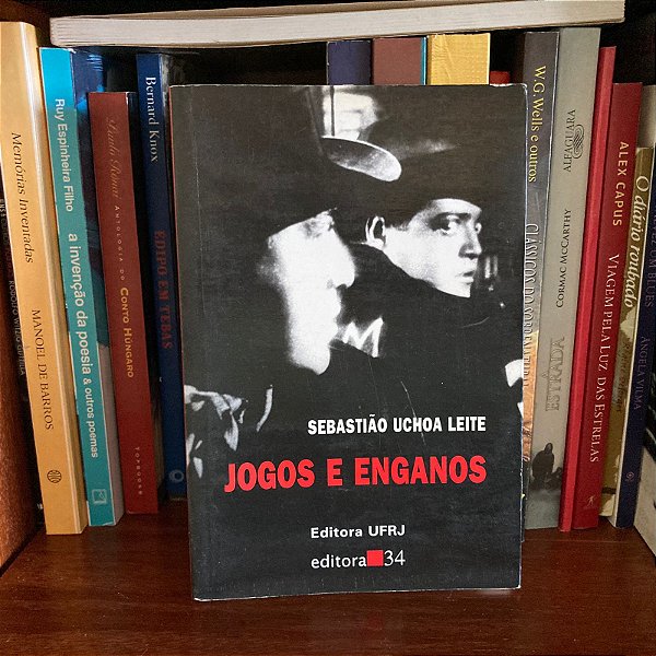 Livro: Jogos e enganos, de Sebastião Uchoa Leite - Usado