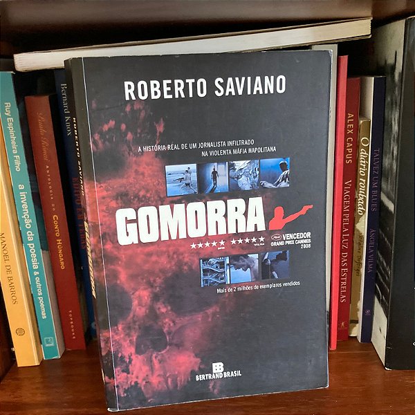 Livro: Gomorra, de Roberto Saviano - Usado