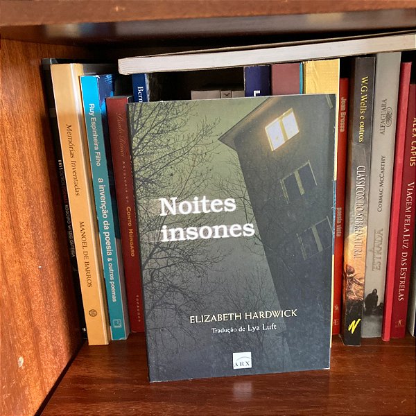 Livro: Noites insones, de Elizabeth Hardwick - Usado
