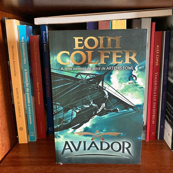 Livro: Aviador, de Eoin Colfer - Usado