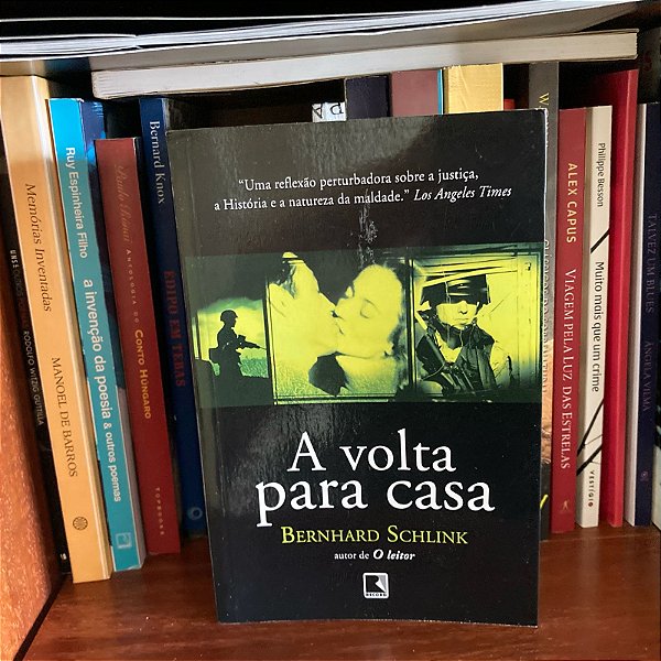 Livro: A volta para casa, de Bernhard Schlink - Usado