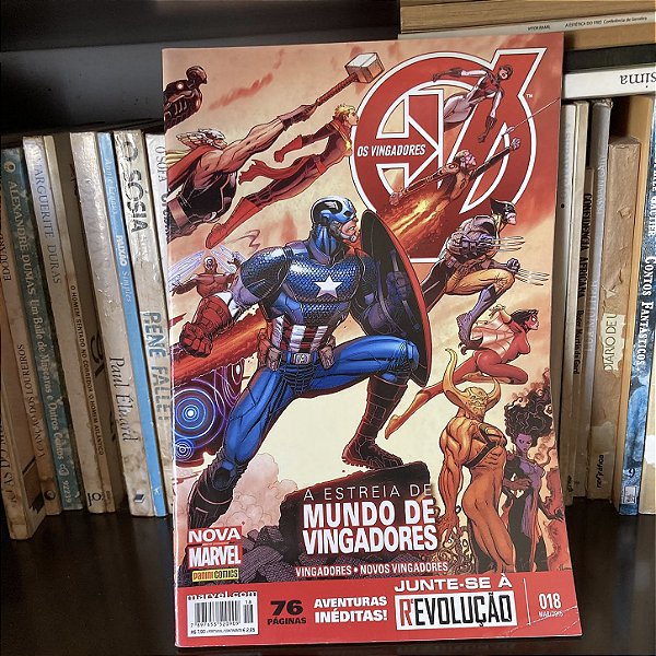 HQ: Os Vingadores 18: Mundo de Vingadores - Usado