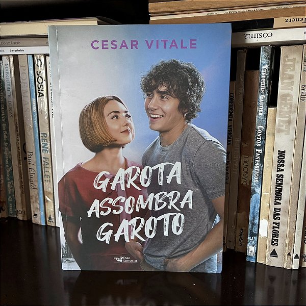 Livro: Garota assombra garoto, de Cesar Vitale - Novo