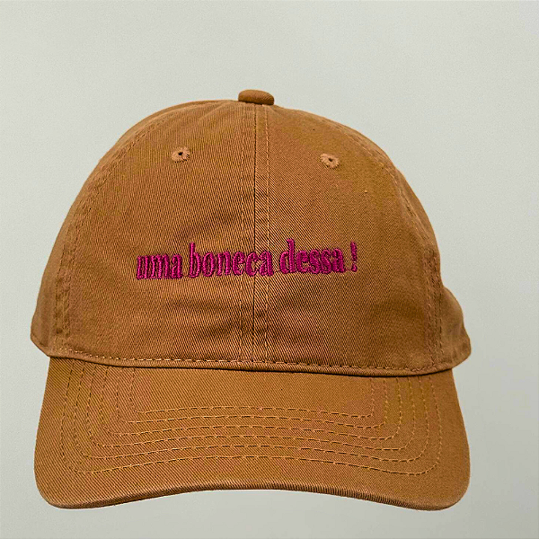 Boné Bordado Ajustável Identidade Carioca – Uma Boneca dessa!