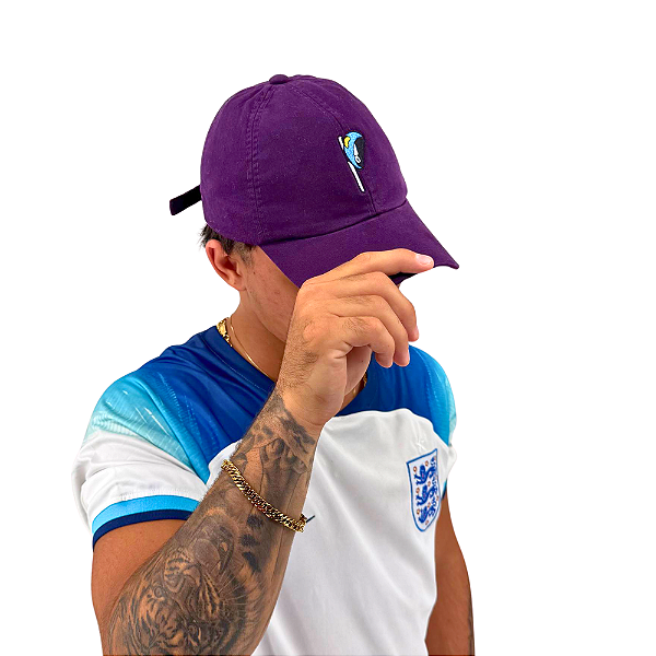 Boné Bordado Ajustável Identidade Carioca – "Orelhao" (Roxo)