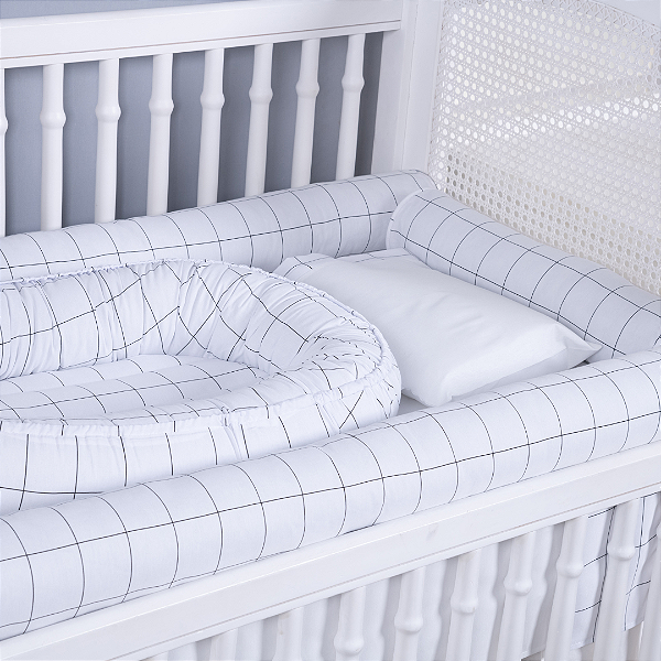 Kit Rolinho de Berço Bebê 100% Algodão Xadrez Branco