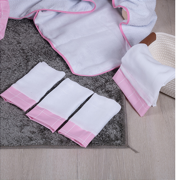 Kit 3 Fraldinhas de Boca e Ombro Estampado 100% Algodão Xadrez Rosa
