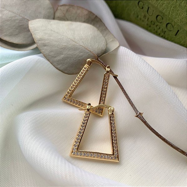 Brinco Argola Triangular
