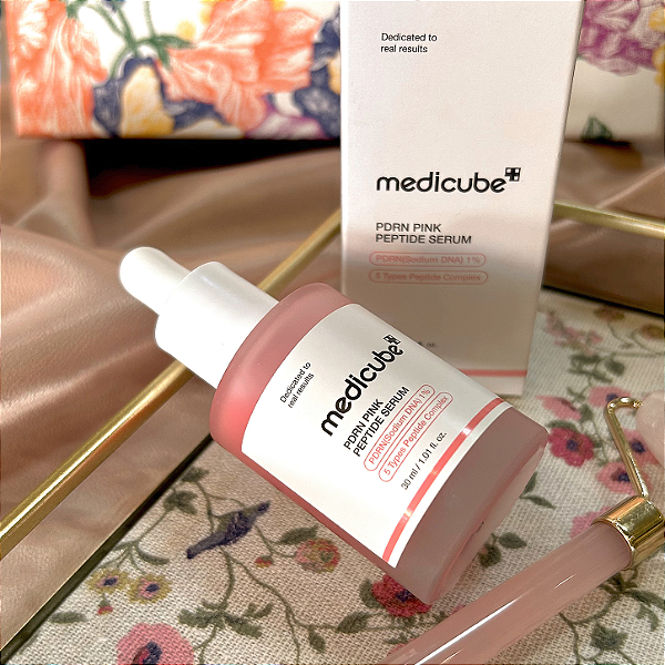 Medicube PDRN Pink Peptide Serum