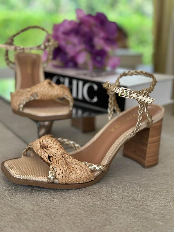 Sandália Lassie Palha