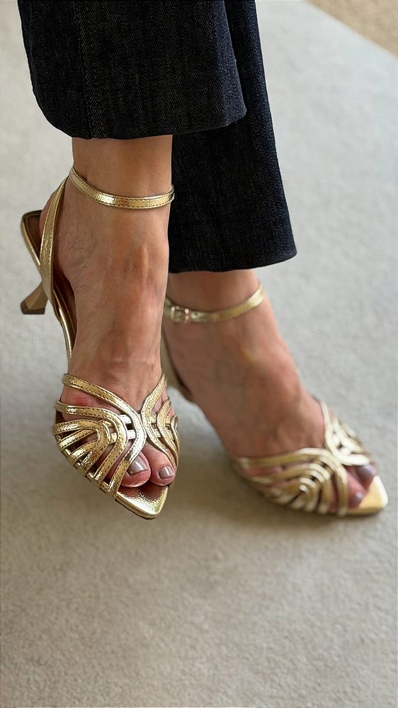 Mily Sandália Ouro Light