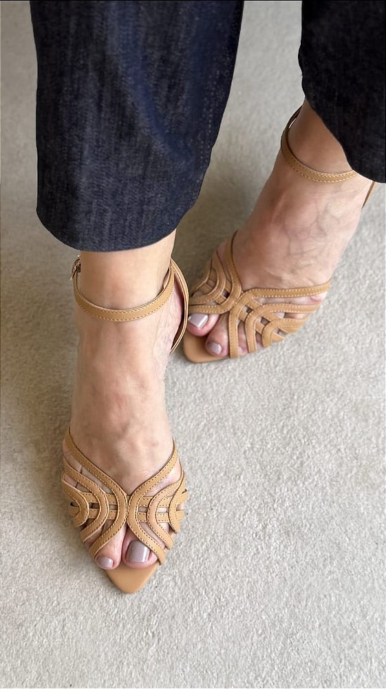 Mily Sandália Palha