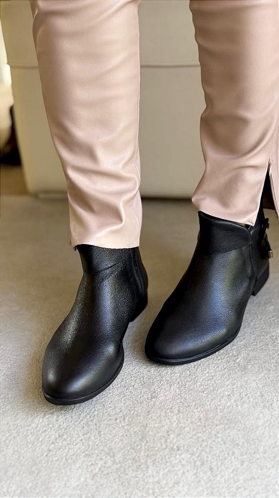 Bota Giu Preto