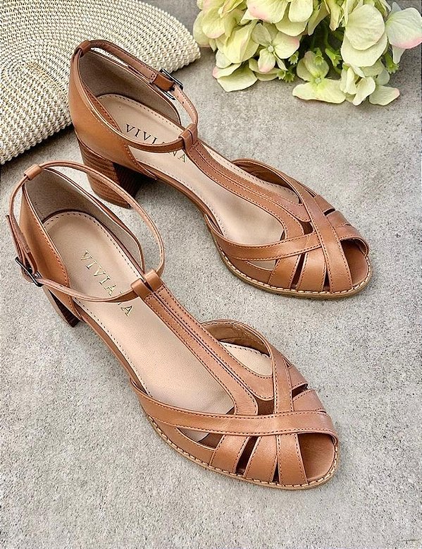 Sandália peep toe Salomé Coconut